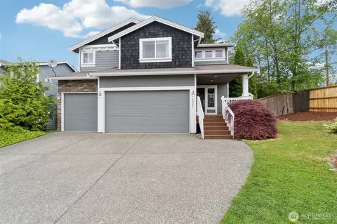 8229 32nd Pl NE, Marysville, WA 98270