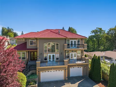 10219 SE 224th St, Kent, WA 98031
