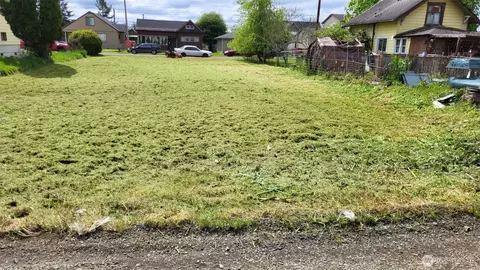 2411 Pacific Ave, Hoquiam, WA 98520