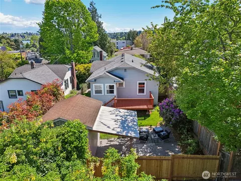 910 N 75th St, Seattle, WA 98103 photo 34