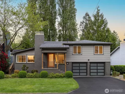 9122 Matthews Ave NE, Seattle, WA 98115