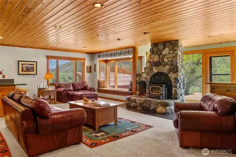 571 Twisp River Rd, Twisp, WA 98856 photo 10