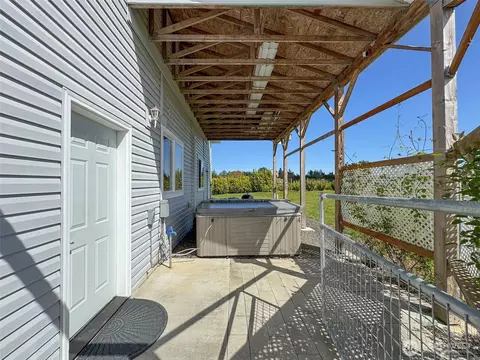 Exterior - 152 Macleay Rd, Sequim, WA 98382 photo 4 of 8