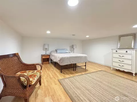 Bedroom - 152 Macleay Rd, Sequim, WA 98382 photo 2 of 2