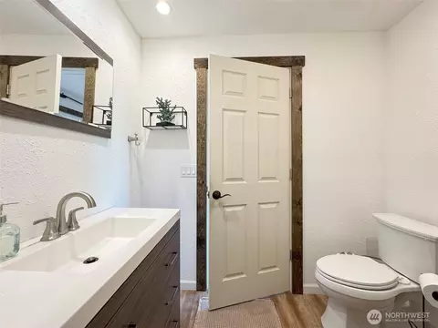 Bath - 152 Macleay Rd, Sequim, WA 98382 photo 4 of 4