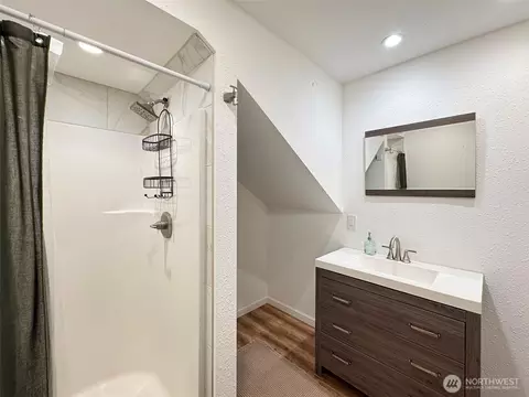 Bath - 152 Macleay Rd, Sequim, WA 98382 photo 3 of 4