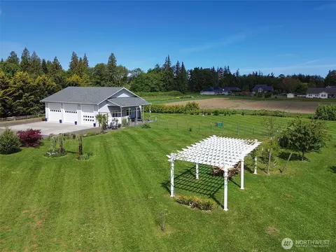 152 Macleay Rd, Sequim, WA 98382