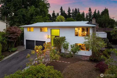 8716 Main St, Edmonds, WA 98026