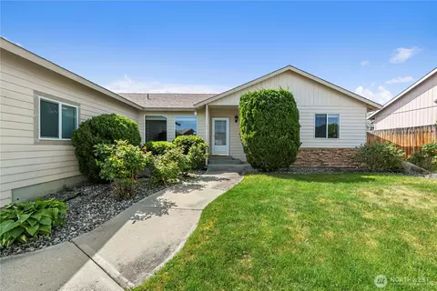 649 Sally Dr, Wenatchee, WA 98801