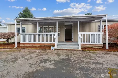 834 Nottingham Dr SE, Lacey, WA 98503