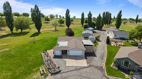 10615 SE Handicap Dr, Warden, WA 98857