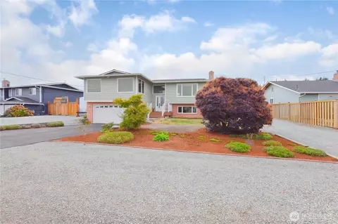 126 Vista Del Mar, Camano Island, WA 98282