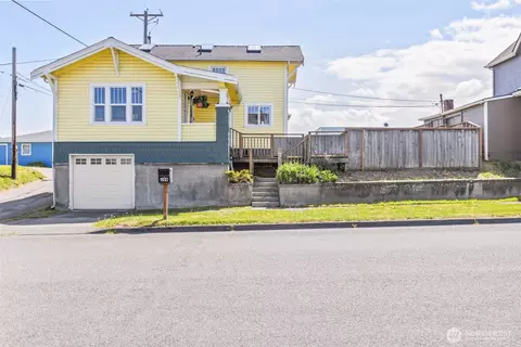 109 N Vine, Port Angeles, WA 98362