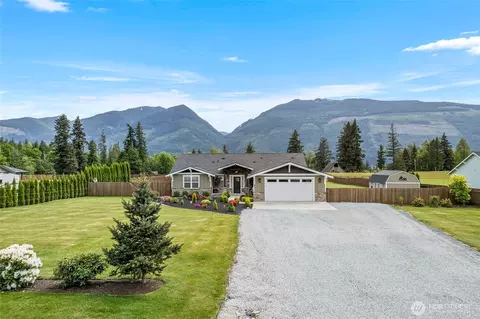 7456 Windsong Ln, Sedro Woolley, WA 98284