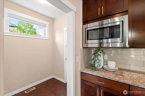 Entry Way - 11 200th Pl SW, Bothell, WA 98012 photo 3 of 4