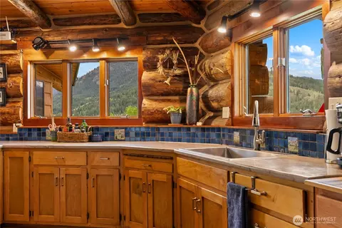 Kitchen - 338 Twisp River Rd, Twisp, WA 98856 photo 2 of 3