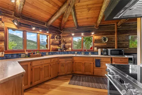 Kitchen - 338 Twisp River Rd, Twisp, WA 98856 photo 1 of 3