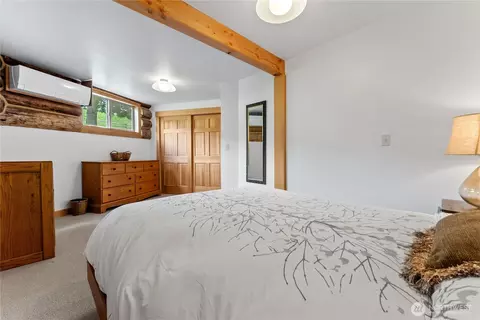 Bedroom - 338 Twisp River Rd, Twisp, WA 98856 photo 4 of 5