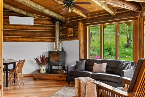 Living - 338 Twisp River Rd, Twisp, WA 98856 photo 1 of 3