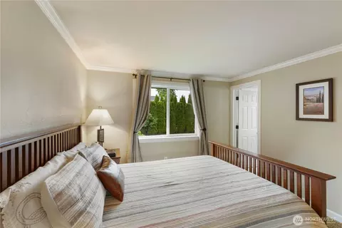 Bedroom - 1417 Rainier St, Sumner, WA 98390 photo 3 of 3