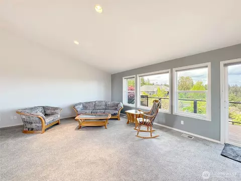 Living - 200 Amethyst Dr, Sequim, WA 98382 photo 3 of 4