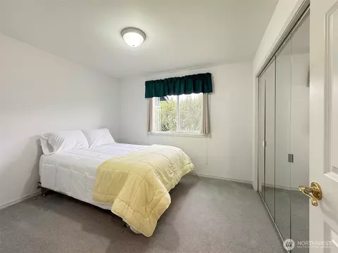 Bedroom - 200 Amethyst Dr, Sequim, WA 98382 photo 3 of 4