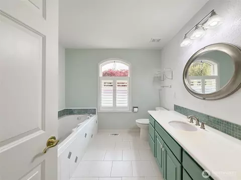 Bath - 200 Amethyst Dr, Sequim, WA 98382 photo 1 of 4