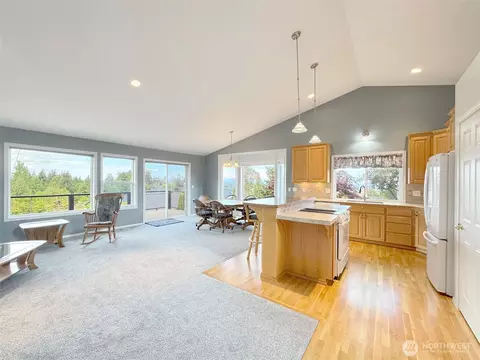 Living - 200 Amethyst Dr, Sequim, WA 98382 photo 1 of 4
