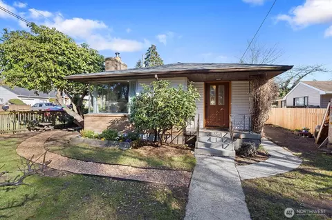 10318 3rd Ave NW, Seattle, WA 98177