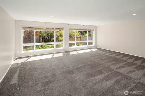 Living - 226 216th St SW, Bothell, WA 98021 photo 4 of 5