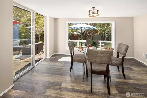 Dining - 226 216th St SW, Bothell, WA 98021 photo 2 of 2