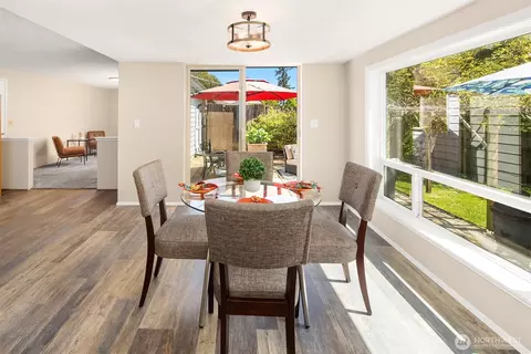 Dining - 226 216th St SW, Bothell, WA 98021 photo 1 of 2