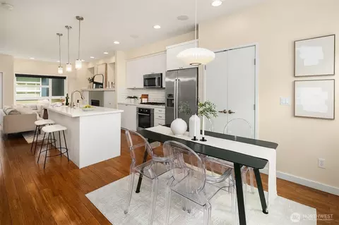Dining - 205 27th Ave E #C, Seattle, WA 98112 photo 1 of 2