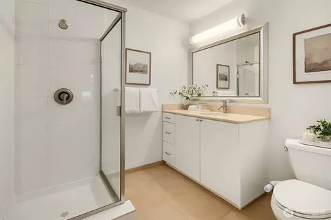 Bath - 205 27th Ave E #C, Seattle, WA 98112 photo 4 of 4