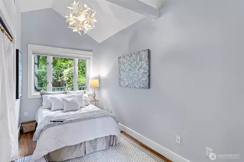 Bedroom - 2122 E Pine St, Seattle, WA 98122 photo 1 of 1