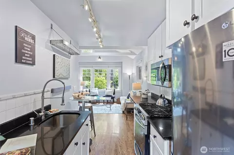 Kitchen - 2122 E Pine St, Seattle, WA 98122 photo 3 of 3
