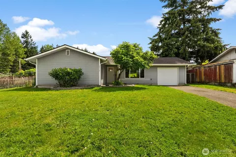 12114 160th St E, Puyallup, WA 98374
