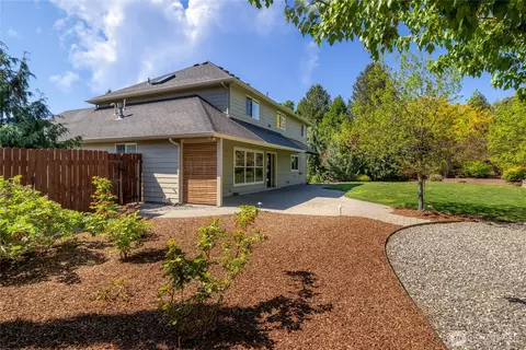 Exterior - 1224 Studebaker Pl, Walla Walla, WA 99362 photo 2 of 4