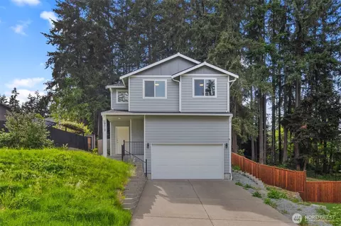 19013 63rd St E, Lake Tapps, WA 98391