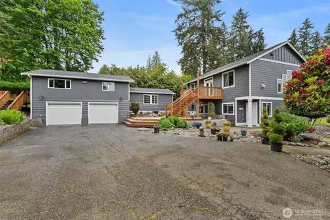 6818 124th St E, Puyallup, WA 98373