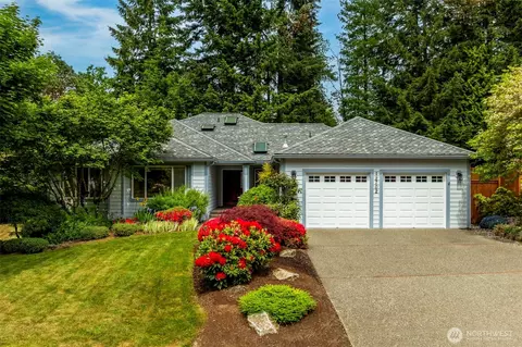 12702 Plateau Cir NW, Silverdale, WA 98383