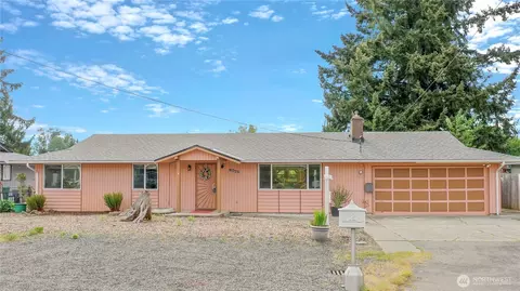 9026 60th Dr NE, Marysville, WA 98270