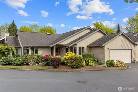 4750 Village Dr #B, Bellingham, WA 98226
