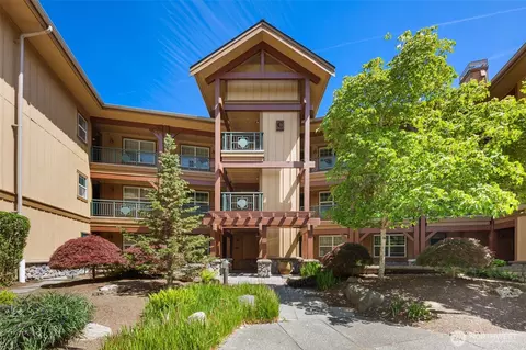 1000 Cabin Creek Ln SW #C204, Issaquah, WA 98027