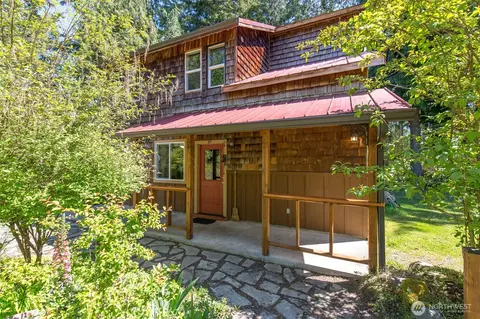 31 Madrona Way, Sequim, WA 98382