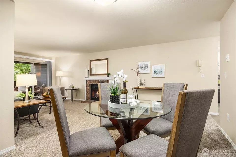 Dining - 15433 Country Club Dr #F207, Mill Creek, WA 98012 photo 4 of 4