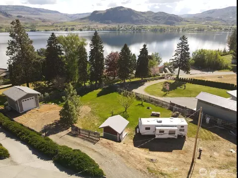 76 Westlake Rd, Oroville, WA 98844