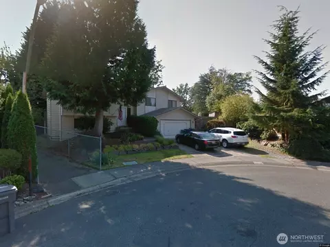 551 19th Pl, Kirkland, WA 98033