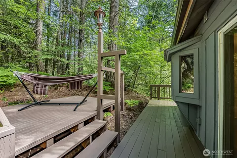 Exterior - 352 Craig Rd, Packwood, WA 98361 photo 7 of 14