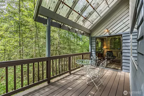 Exterior - 352 Craig Rd, Packwood, WA 98361 photo 5 of 14